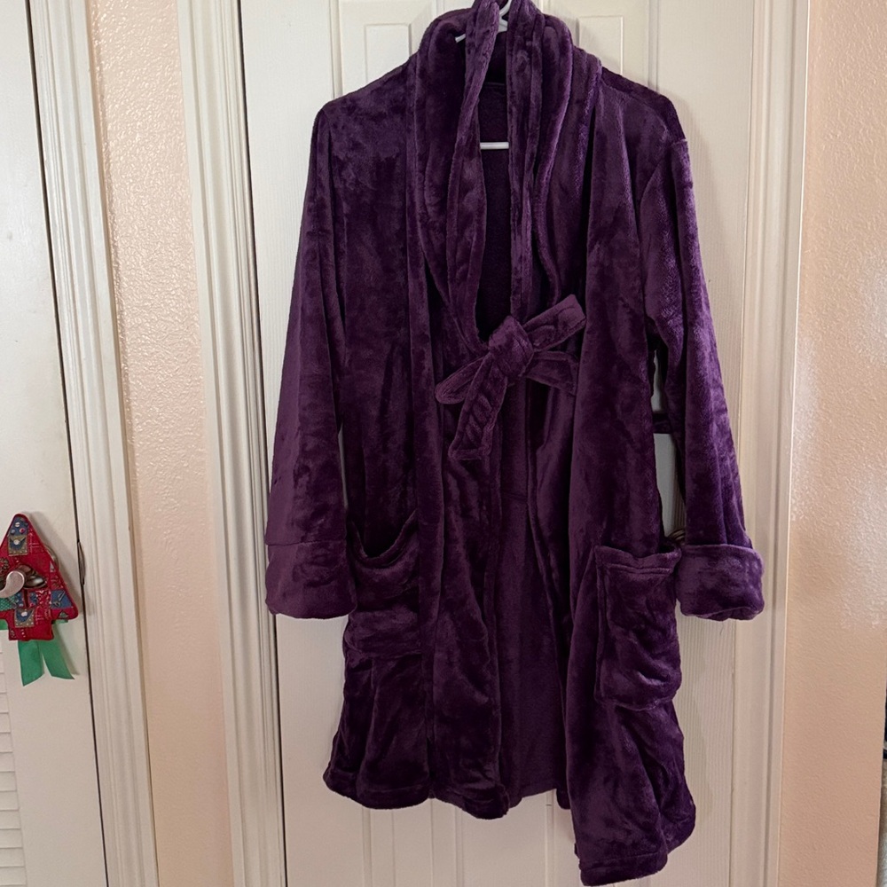 👘 SOMA PLUSH ROBES 👘 NWT 👘